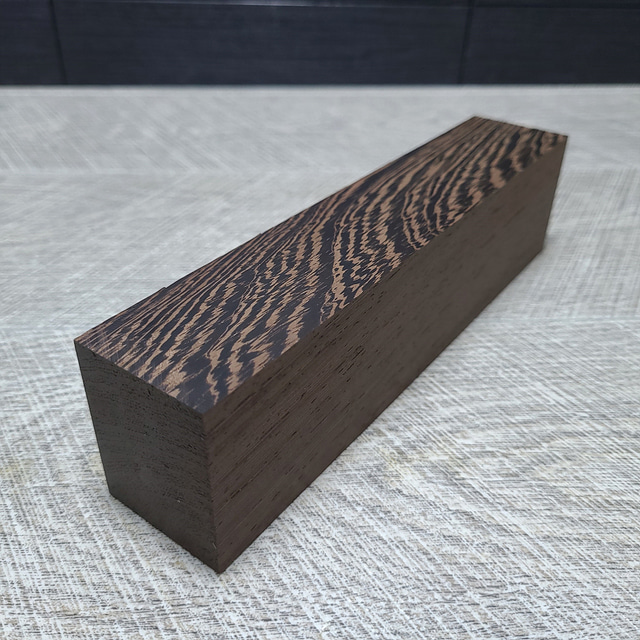 블랙 웬지 에이스 특수목재 42x52x210